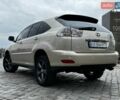 Бежевый Лексус РХ, объемом двигателя 3.3 л и пробегом 270 тыс. км за 9200 $, фото 8 на Automoto.ua