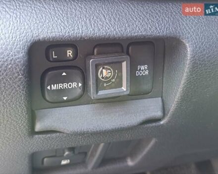 Бежевый Лексус РХ, объемом двигателя 3.3 л и пробегом 167 тыс. км за 7900 $, фото 18 на Automoto.ua