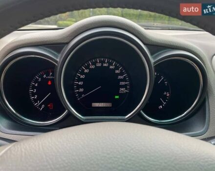 Бежевый Лексус РХ, объемом двигателя 3.31 л и пробегом 258 тыс. км за 8900 $, фото 14 на Automoto.ua