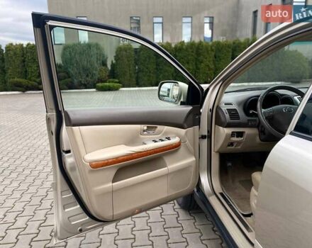 Бежевый Лексус РХ, объемом двигателя 3.31 л и пробегом 258 тыс. км за 8900 $, фото 9 на Automoto.ua