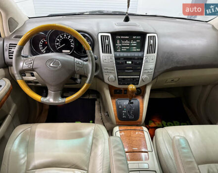 Бежевий Лексус РХ, об'ємом двигуна 3.31 л та пробігом 164 тис. км за 8900 $, фото 8 на Automoto.ua