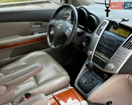 Бежевый Лексус РХ, объемом двигателя 3.3 л и пробегом 270 тыс. км за 9200 $, фото 16 на Automoto.ua