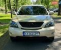 Бежевый Лексус РХ, объемом двигателя 3.3 л и пробегом 272 тыс. км за 8250 $, фото 2 на Automoto.ua