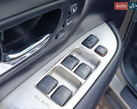 Бежевый Лексус РХ, объемом двигателя 3.3 л и пробегом 167 тыс. км за 7900 $, фото 17 на Automoto.ua