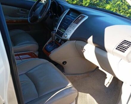 Бежевый Лексус РХ, объемом двигателя 3.3 л и пробегом 256 тыс. км за 8500 $, фото 2 на Automoto.ua