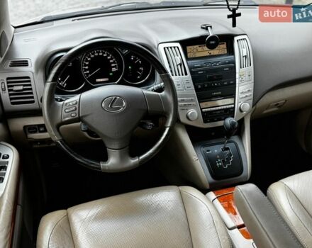 Бежевый Лексус РХ, объемом двигателя 3.3 л и пробегом 270 тыс. км за 9200 $, фото 21 на Automoto.ua