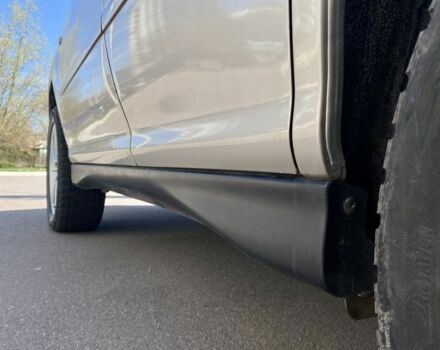 Бежевый Лексус РХ, объемом двигателя 3.3 л и пробегом 200 тыс. км за 10000 $, фото 5 на Automoto.ua