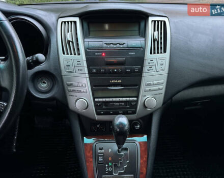 Бежевый Лексус РХ, объемом двигателя 3 л и пробегом 192 тыс. км за 10750 $, фото 17 на Automoto.ua