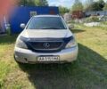 Бежевый Лексус РХ, объемом двигателя 3.3 л и пробегом 400 тыс. км за 5000 $, фото 1 на Automoto.ua