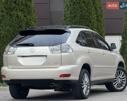 Бежевый Лексус РХ, объемом двигателя 3 л и пробегом 192 тыс. км за 10750 $, фото 7 на Automoto.ua