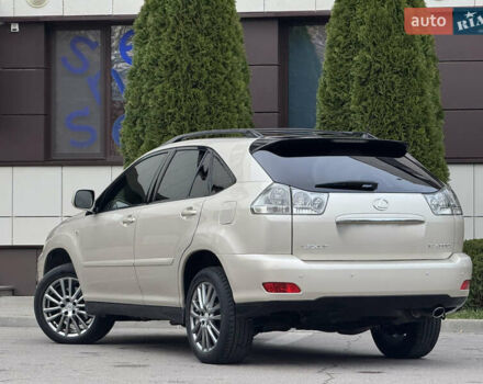 Бежевый Лексус РХ, объемом двигателя 3 л и пробегом 192 тыс. км за 10750 $, фото 5 на Automoto.ua