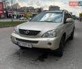 Бежевый Лексус РХ, объемом двигателя 3.3 л и пробегом 344 тыс. км за 12800 $, фото 1 на Automoto.ua