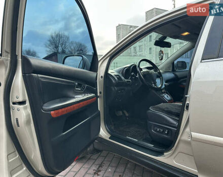 Бежевый Лексус РХ, объемом двигателя 3.46 л и пробегом 181 тыс. км за 12800 $, фото 13 на Automoto.ua