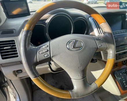 Бежевий Лексус РХ, об'ємом двигуна 3.46 л та пробігом 198 тис. км за 13500 $, фото 24 на Automoto.ua