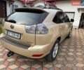 Бежевый Лексус РХ, объемом двигателя 3.3 л и пробегом 300 тыс. км за 10499 $, фото 1 на Automoto.ua