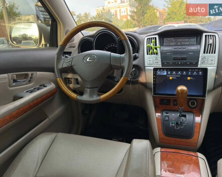 Лексус РХ 2007 в Харькове на Automoto.ua Бежевый Лексус РХ, объемом двигателя 3.46 л и пробегом 251 тыс. км за 8800 $, фото 18 на Automoto.ua