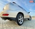 Бежевый Лексус РХ, объемом двигателя 3.3 л и пробегом 240 тыс. км за 7800 $, фото 26 на Automoto.ua