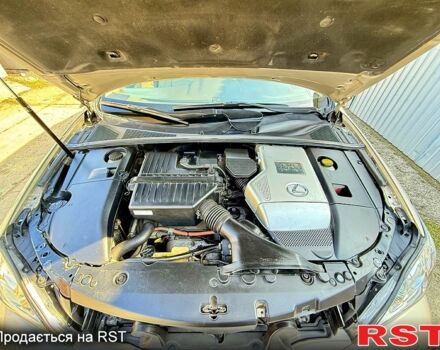Бежевый Лексус РХ, объемом двигателя 3.3 л и пробегом 240 тыс. км за 8200 $, фото 7 на Automoto.ua
