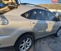 Бежевий Лексус РХ, об'ємом двигуна 3.5 л та пробігом 232 тис. км за 10500 $, фото 1 на Automoto.ua