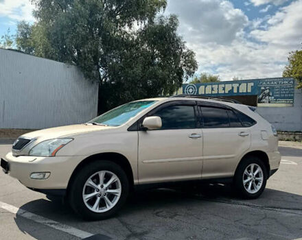Бежевый Лексус РХ, объемом двигателя 3.46 л и пробегом 192 тыс. км за 11500 $, фото 1 на Automoto.ua