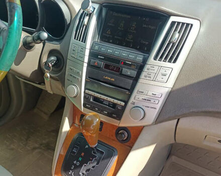 Бежевый Лексус РХ, объемом двигателя 3.46 л и пробегом 192 тыс. км за 11500 $, фото 10 на Automoto.ua