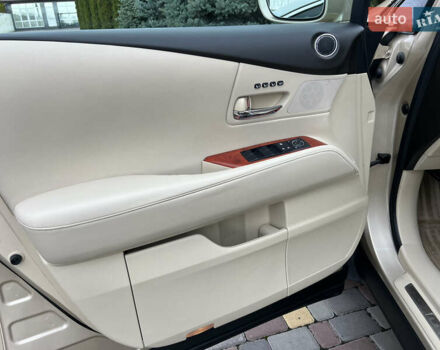 Лексус РХ 2009 в Днепре (Днепропетровске) на Automoto.ua Бежевый Лексус РХ, объемом двигателя 3.46 л и пробегом 186 тыс. км за 13900 $, фото 9 на Automoto.ua