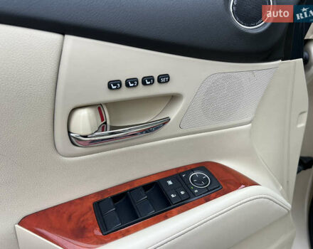 Лексус РХ 2009 в Днепре (Днепропетровске) на Automoto.ua Бежевый Лексус РХ, объемом двигателя 3.46 л и пробегом 186 тыс. км за 13900 $, фото 8 на Automoto.ua