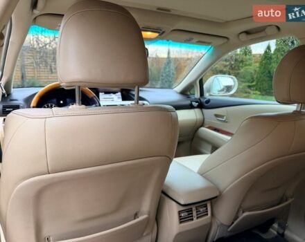 Бежевый Лексус РХ, объемом двигателя 3.46 л и пробегом 310 тыс. км за 15900 $, фото 33 на Automoto.ua