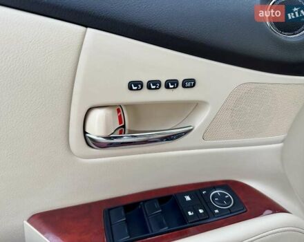 Бежевый Лексус РХ, объемом двигателя 3.46 л и пробегом 199 тыс. км за 17900 $, фото 34 на Automoto.ua