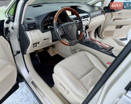 Бежевый Лексус РХ, объемом двигателя 3.46 л и пробегом 199 тыс. км за 17900 $, фото 30 на Automoto.ua