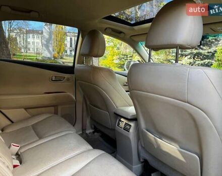 Лексус РХ 2012 в Киеве на Automoto.ua Бежевый Лексус РХ, объемом двигателя 3.5 л и пробегом 98 тыс. км за 22990 $, фото 31 на Automoto.ua