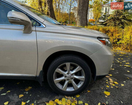 Лексус РХ 2012 в Киеве на Automoto.ua Бежевый Лексус РХ, объемом двигателя 3.5 л и пробегом 98 тыс. км за 22990 $, фото 4 на Automoto.ua