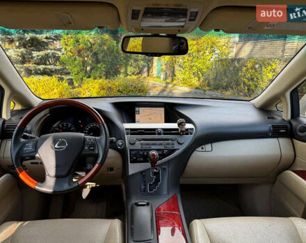 Лексус РХ 2012 в Киеве на Automoto.ua Бежевый Лексус РХ, объемом двигателя 3.5 л и пробегом 98 тыс. км за 22990 $, фото 28 на Automoto.ua