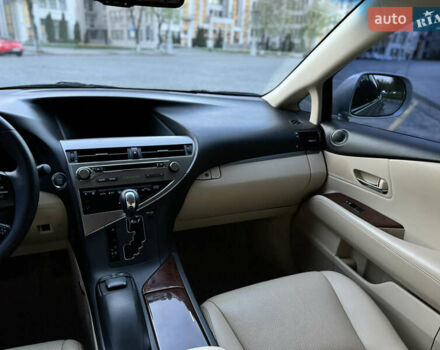 Бежевый Лексус РХ, объемом двигателя 3.46 л и пробегом 189 тыс. км за 18999 $, фото 86 на Automoto.ua