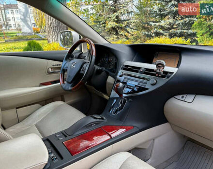 Лексус РХ 2012 в Киеве на Automoto.ua Бежевый Лексус РХ, объемом двигателя 3.5 л и пробегом 98 тыс. км за 22990 $, фото 34 на Automoto.ua