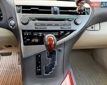 Лексус РХ 2012 в Киеве на Automoto.ua Бежевый Лексус РХ, объемом двигателя 3.5 л и пробегом 98 тыс. км за 22990 $, фото 20 на Automoto.ua