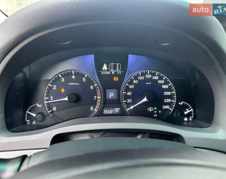 Бежевый Лексус РХ, объемом двигателя 3.46 л и пробегом 257 тыс. км за 15500 $, фото 12 на Automoto.ua