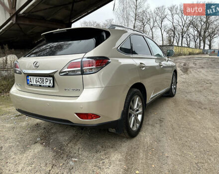 Бежевый Лексус РХ, объемом двигателя 3.46 л и пробегом 257 тыс. км за 15500 $, фото 3 на Automoto.ua