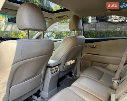 Лексус РХ 2012 в Киеве на Automoto.ua Бежевый Лексус РХ, объемом двигателя 3.5 л и пробегом 98 тыс. км за 22990 $, фото 26 на Automoto.ua
