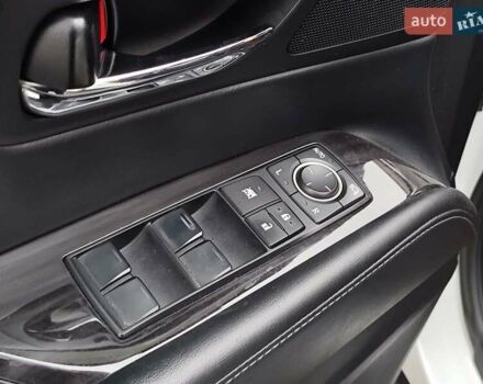 Бежевый Лексус РХ, объемом двигателя 2.7 л и пробегом 155 тыс. км за 20290 $, фото 14 на Automoto.ua