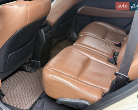 Бежевий Лексус РХ, об'ємом двигуна 3.46 л та пробігом 162 тис. км за 16800 $, фото 51 на Automoto.ua