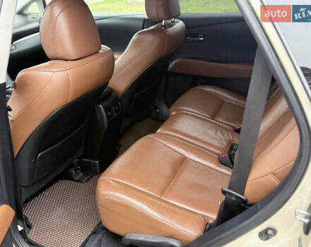 Бежевий Лексус РХ, об'ємом двигуна 3.46 л та пробігом 162 тис. км за 16800 $, фото 54 на Automoto.ua