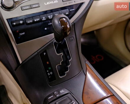 Бежевый Лексус РХ, объемом двигателя 3.46 л и пробегом 166 тыс. км за 16900 $, фото 15 на Automoto.ua