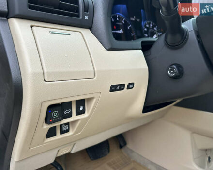 Бежевый Лексус РХ, объемом двигателя 3.46 л и пробегом 193 тыс. км за 17500 $, фото 9 на Automoto.ua