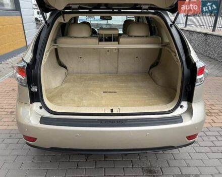 Бежевий Лексус РХ, об'ємом двигуна 3.46 л та пробігом 191 тис. км за 17500 $, фото 46 на Automoto.ua