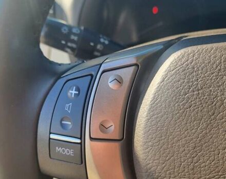 Бежевый Лексус РХ, объемом двигателя 3.5 л и пробегом 110 тыс. км за 20000 $, фото 21 на Automoto.ua