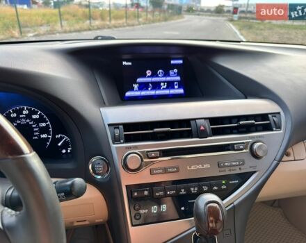 Бежевий Лексус РХ, об'ємом двигуна 3.46 л та пробігом 145 тис. км за 23000 $, фото 63 на Automoto.ua