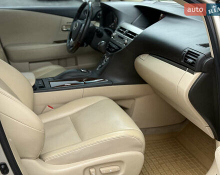Бежевый Лексус РХ, объемом двигателя 3.5 л и пробегом 192 тыс. км за 17800 $, фото 29 на Automoto.ua