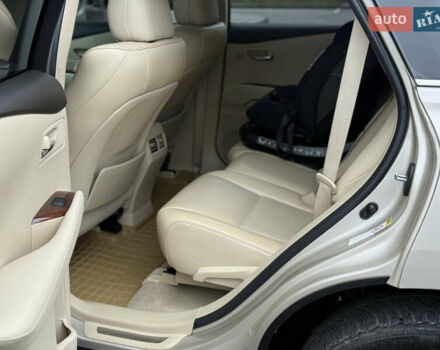 Бежевый Лексус РХ, объемом двигателя 3.5 л и пробегом 192 тыс. км за 17800 $, фото 35 на Automoto.ua