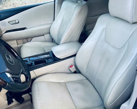 Бежевый Лексус РХ, объемом двигателя 3.5 л и пробегом 167 тыс. км за 19000 $, фото 8 на Automoto.ua